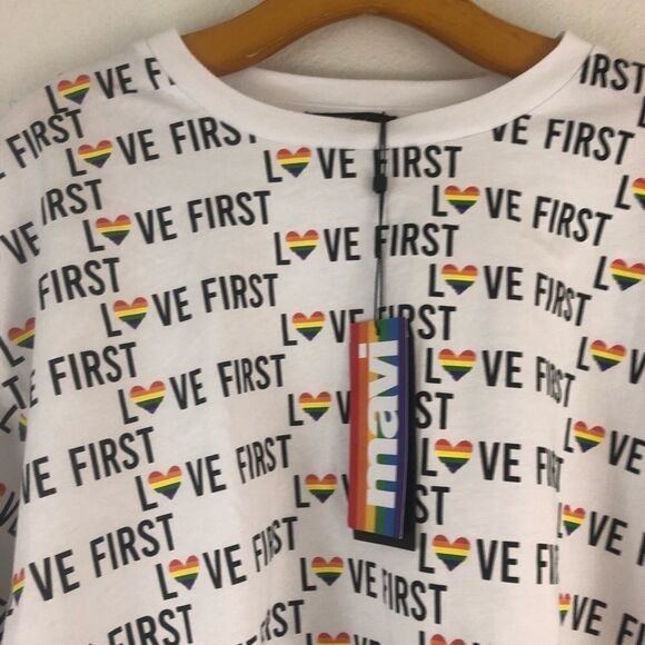Mavi Love First Pride unisex crop top size M. New with tags - Picture 3 of 6